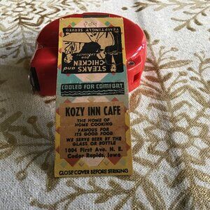 Lot of 2 Matchbook Covers Kozy Inn Advertising - Cedar Rapids, Iowa Advertising